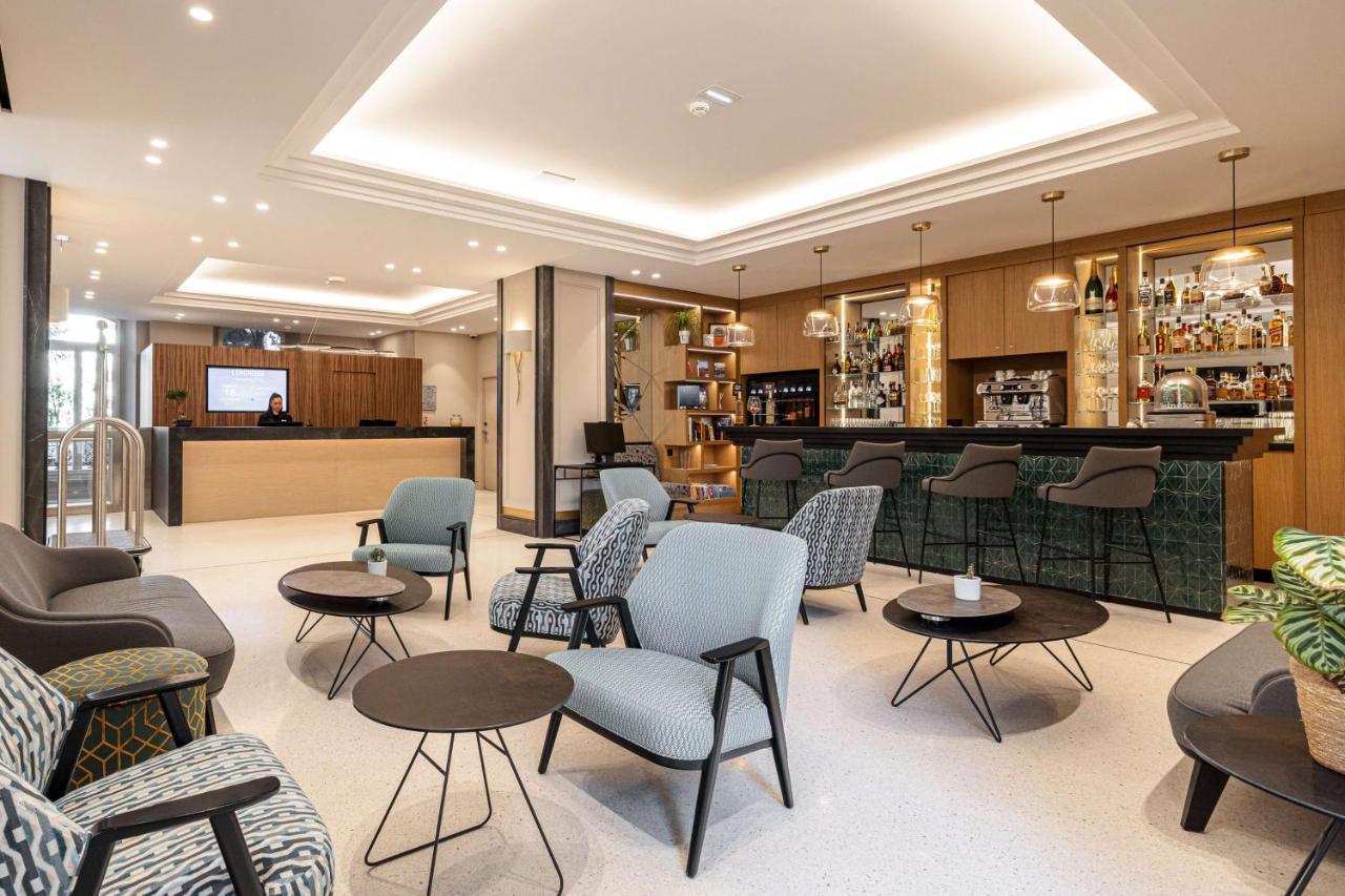 Ellington Centre Hotel 4*