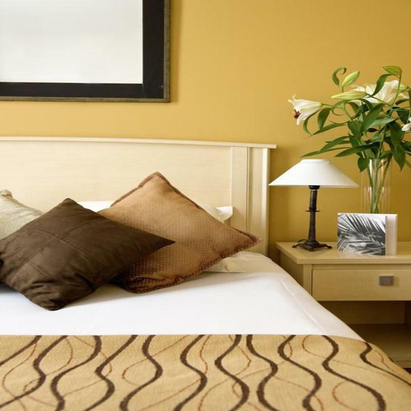 Ellington Centre Hotel